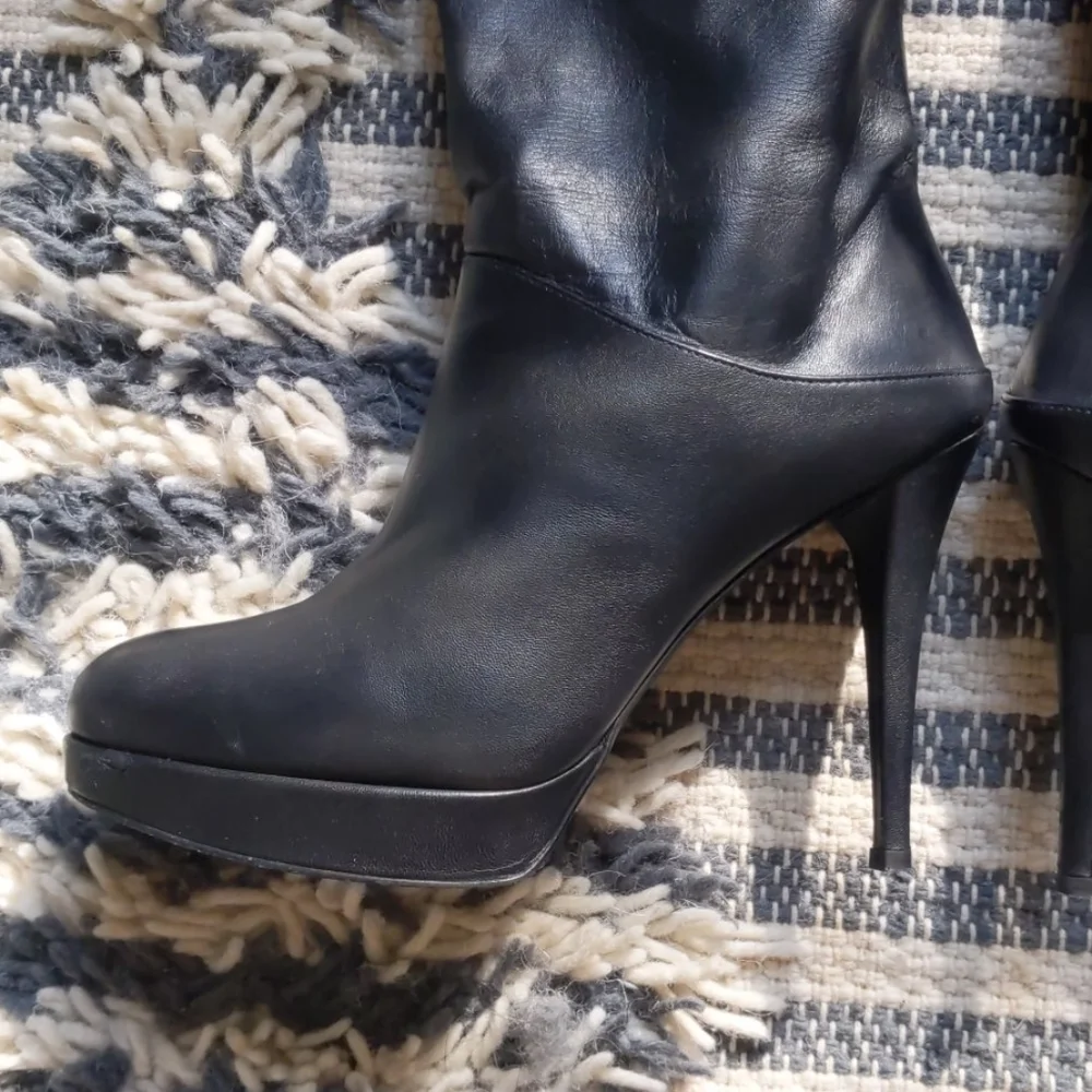 Stuart Weitzman OvertheKnee Lthr Platform Boot 8.5